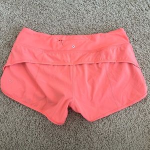 Lululemon Speed Up Low-rise lined short 2.5”